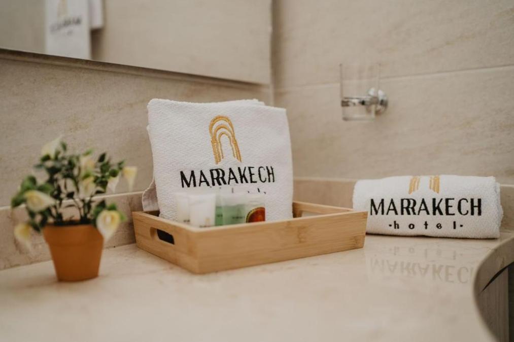Hotel Club De Bienestar Ilar Marrakech Cali Zewnętrze zdjęcie